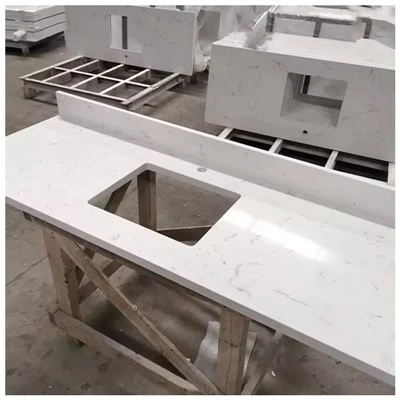 Carrara quartz ijdelheid top